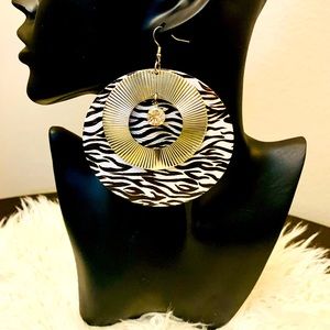 These will give your outfit the ultimate fashion statement 🔥